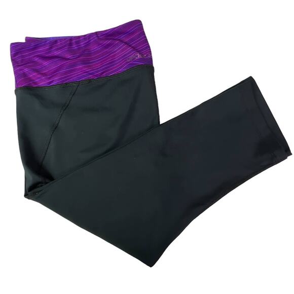 Under Armour Active High Rise High Waisted Athletic Capri Leggings Black Purple - Picture 1 of 12